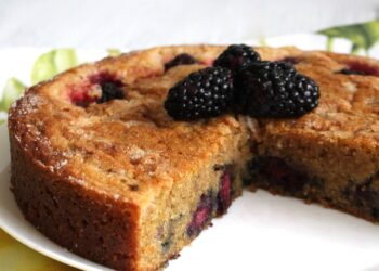 Gâteau au Mûrier et à la Lime pour le Petit-Déjeuner 1 Gâteau au Mûrier et à la Lime pour le Petit-Déjeuner