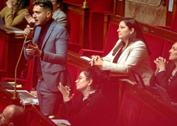 LFI lutte contre l&rsquo;« islamophobie » des chaînes d&rsquo;information.