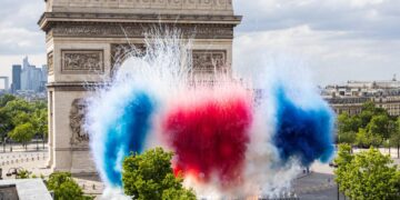 Les moments forts de la parade sur les Champs-Élysées et à l&rsquo;Élysée.
