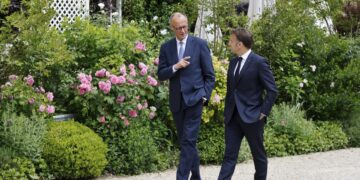 Refusons que Macron et Merz compromettent la responsabilité sociale et environnementale des entreprises