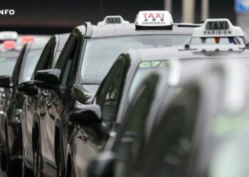 EN DIRECT – Grève des taxis : de nombreux embouteillages aux abords de Paris pour cette nouvelle journée d&rsquo;action.
