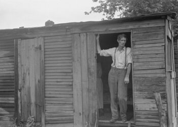 En 1930, les États-Unis augmentaient déjà les droits de douane… une catastrophe pour les Américains.