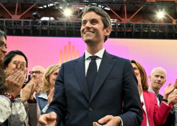 Attal, Faure, Bayrou, Le Pen, Mélenchon… : l&rsquo;exagération des grands discours