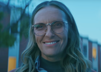 Wayward : Toni Collette explore les sombres secrets de l&rsquo;adolescence dans la nouvelle série Netflix