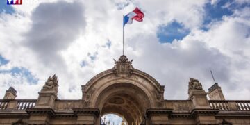 Ukraine : « Prêts » sur les garanties de sécurité, l&rsquo;Élysée annonce que les Européens espèrent un « soutien » américain.