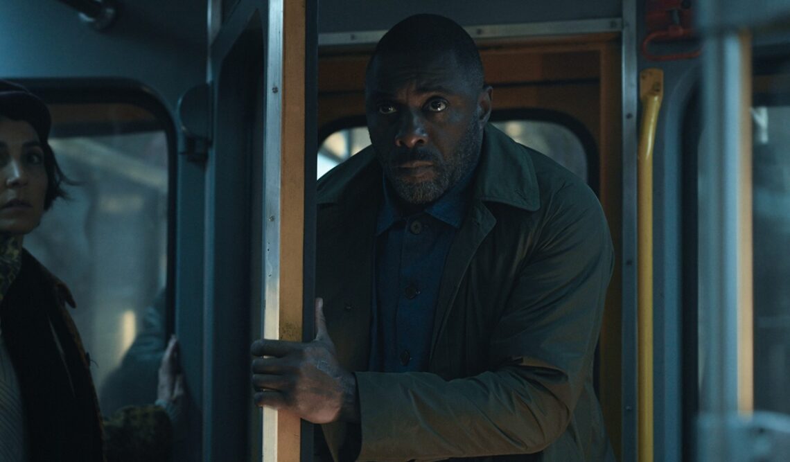 Hijack : enfin un teaser et une date de sortie pour la suite de la série d'Apple TV+ avec Idris Elba. 4 Hijack enfin un teaser et une date de sortie
