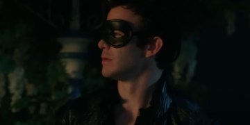 La Chronique des Bridgerton : Benedict cherche à retrouver Sophie dans la bande-annonce de la saison 4