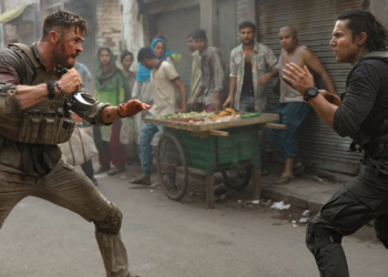 Netflix : Omar Sy se prépare pour sa mission dans la première image de la série dérivée de Tyler Rake.